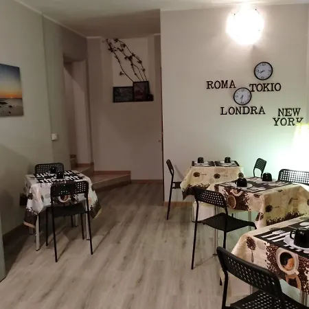 Elena 3 Via Emilia Ovest 347 Bed & Breakfast