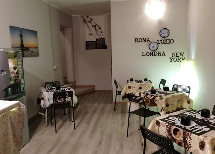 Elena 3 Via Emilia Ovest 347 Bed & Breakfast